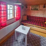 Dom wakacyjny 4 Bedroom Amazing In Rodberg