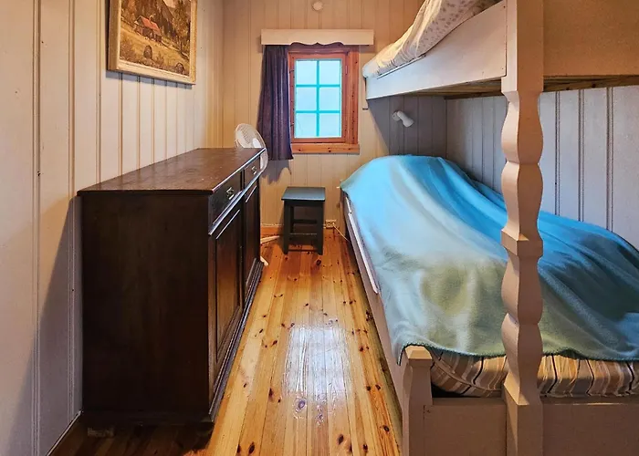 4 Bedroom Amazing In Rodberg
